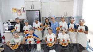 Çocuklar mutfağa girdi; Yaratıcı Mutfak Atölyesi’