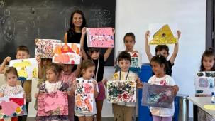 Eskişehir Sanat Sokağı’nda minik yetenekler sahneye çıktı