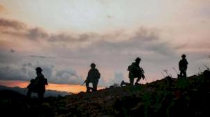 Hudutlarda 1 PKK'lı teslim oldu, 540 şüpheli yakalandı!