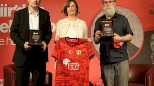 Şiir ve futbol Eskişehir’de buluştu!