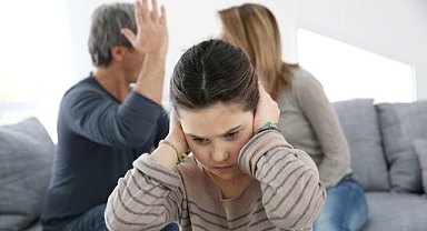 Çatışmalarda çocuğu araya almak aileyi yıpratıyor!