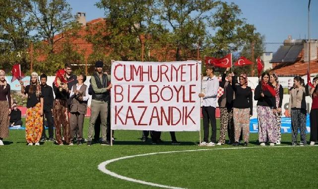 Cumhuriyet Bayramı Ayvalık’ta coşkuyla kutlandı