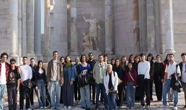 Denizli Büyükşehir’den gençlere yönelik turizm atağı