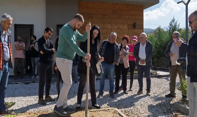 İzmir'de toprak analizi ile hem çiftçi, hem de toprak korunuyor