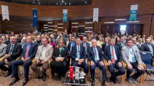 Başkan Tugay'dan iklim krizi uyarısı