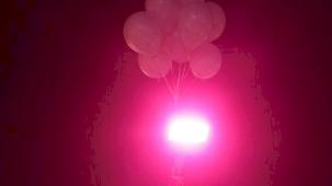 Her Ekim, erken teşhis için sokak lambaları pembe yanıyor