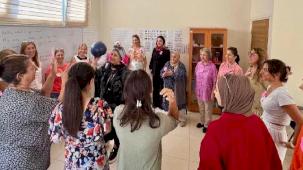 İzmirli kadınlara dil eğitimi desteği