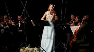Mersin’de Oda Orkestrası ilk konserini verdi
