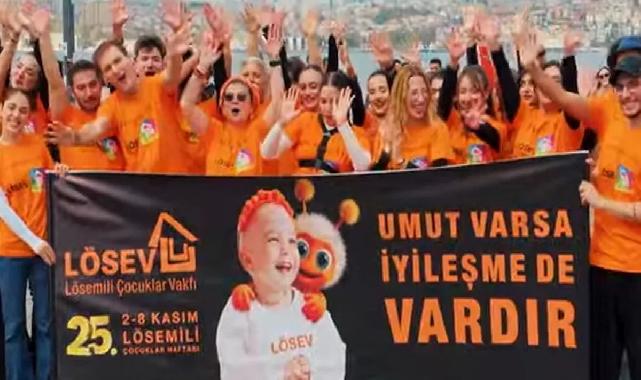 LÖSEV'den Üsküdar sahilinde danslı farkındalık