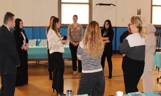 New Jersey’de aile ve çocuk eğitimi semineri