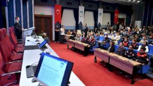 Kayseri Büyükşehir personeline 'Etik Davranış' eğitimi