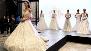 Kocaeli 3. Evlilik Fuarı'nda gelinlik ve bindallılar sahneye çıktı