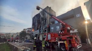 Kocaeli Dilovası'nda kozmetik fabrikasında yangın: 6 ölü, 1 yaralı