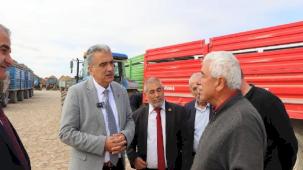 Konya’da Demirel çiftçilerin sorunlarını dinledi