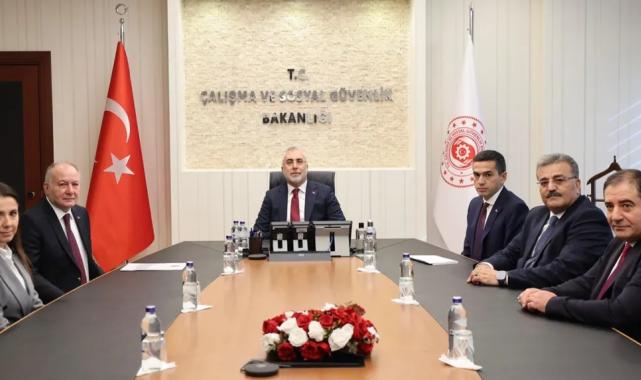 Asgari ücretle ilgili ilk toplantı yapıldı... İkincisi ayın 18'inde