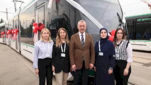 Başkan Büyükakın: Vatman olmak isteyen kadınlara kapımız açık