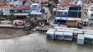 İzmir Yeni Foça’da taşkın kabusu sona erdi