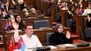 Trabzon'da öğrencilere ulaşım ve sosyal tesis indirimi