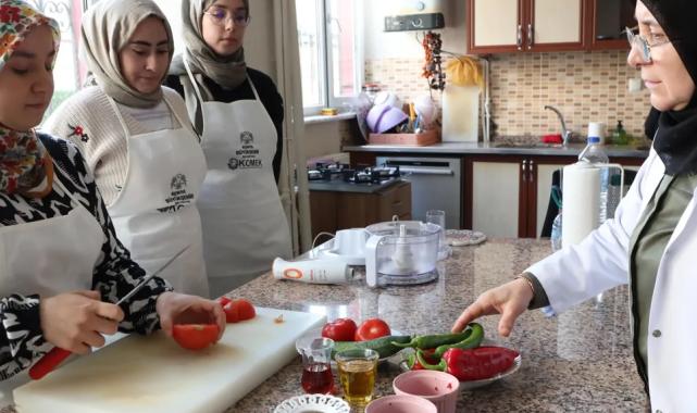 Konya KOMEK'te yeni dönem kayıtları başladı