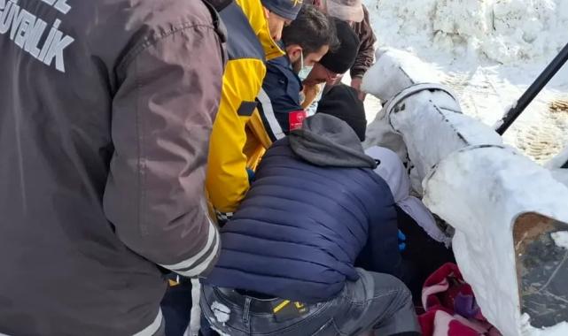 Malatya'da karda mahsur kalan araç ve vatandaşlar kurtarıldı