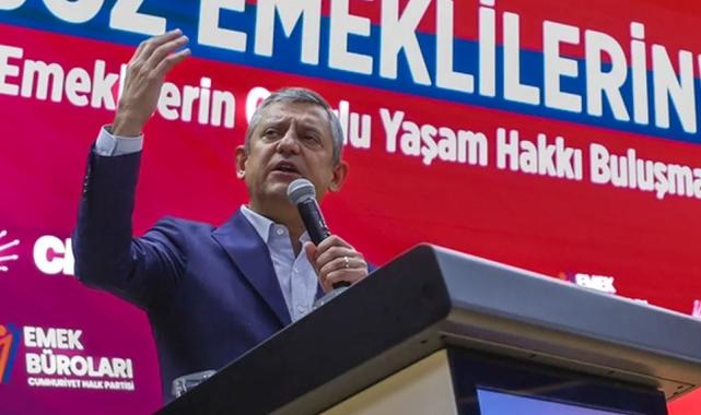 Özgür Özel: “Emekli artık zam değil; sandık istiyor”