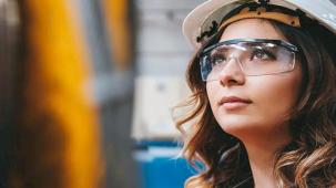 Göz travmalarına karşı tedbiri elden bırakmayın!