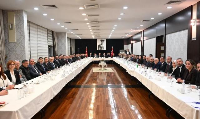 Ankara'da CHP’li 15 Belediye Başkanı'ndan birlik mesajı: Bu masadayız, çünkü sorumluluğumuz var