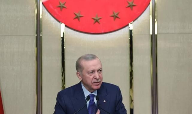 Erdoğan: Türkiye güçlü geleceğe yürüyor