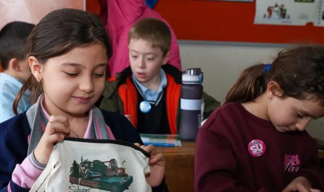 Geyve’de minikler 'su müfettişi' oldu
