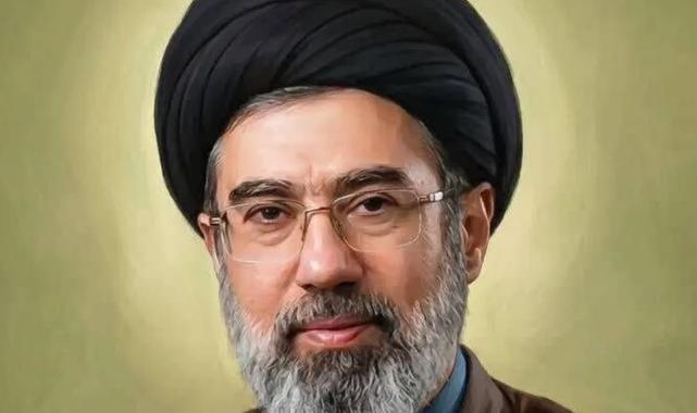 İran’da Mücteba Hamaney dönemi başladı