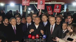 Özgür Özel’den Sincan Cezaevi’nde Tanju Özcan’a ziyaret