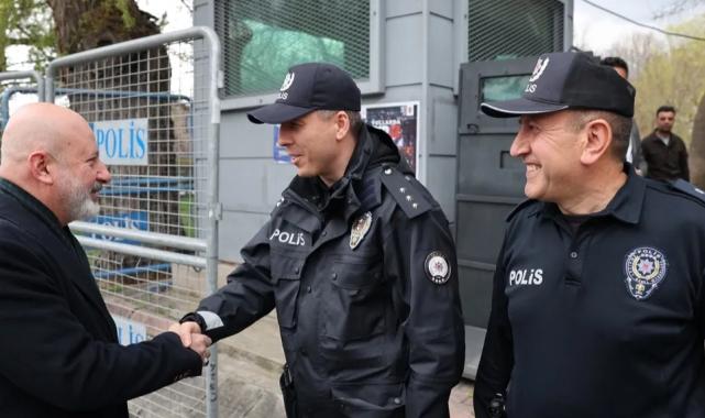 Kayseri Kocasinan'dan polislere anlamlı hediye