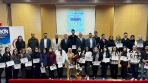 Çorum’da 'Farmahane' kursiyerleri sertifikalarını aldı