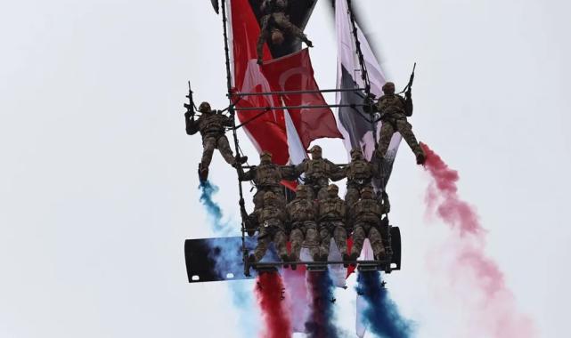 Türk Polis Teşkilatı’nın 181. yılında nefes kesen gösteri