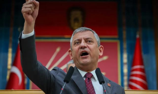 AK Parti'ye geçen Başkan Köksal'a 'Özel' tepki: CHP’nin kapısında yalvarma!