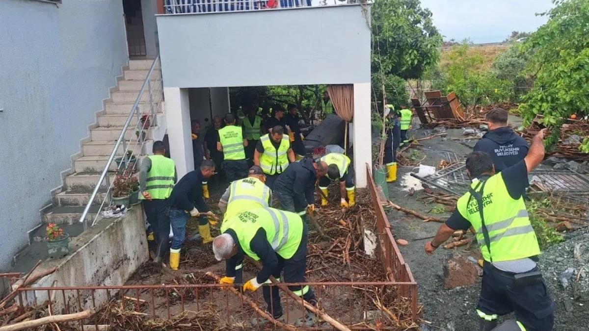 Bakan Çiftçi Hatay’daki son durumu paylaştı