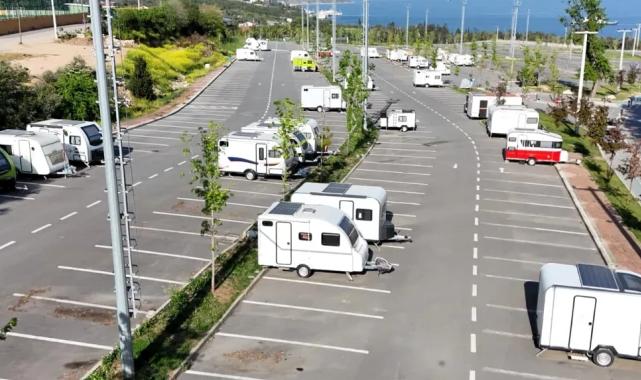 Darıca'da karavan denetimi... Kaydı olmayan karavanlar çekilecek