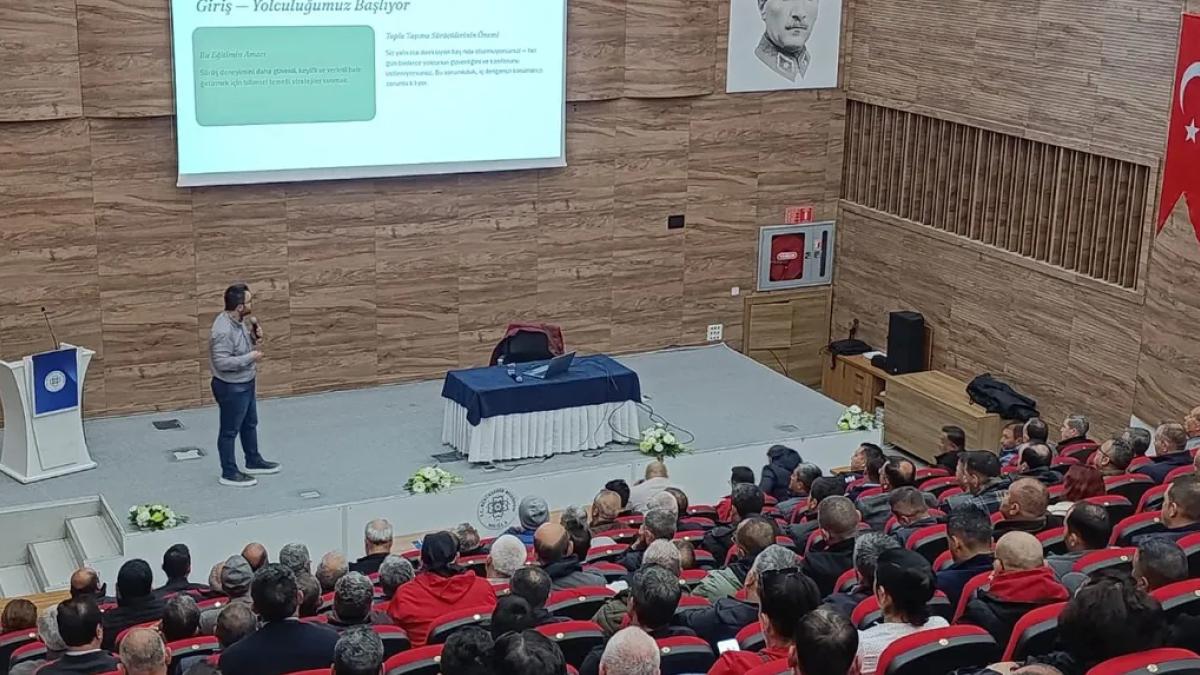 Muğla’da 2 bin 750 şoföre mesleki gelişim eğitimi