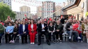 Çarşı Melikgazi'de 19 Mayıs coşkusu