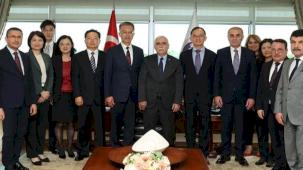 Çin Yüksek Halk Mahkemesi heyeti AYM'de