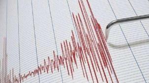 Ege Denizi'nde korkutan deprem