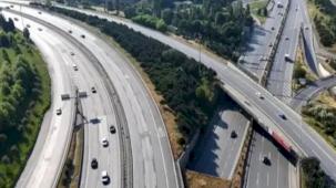 İstanbul'da trafiğe çıkanlar gözlerine inanamadı