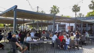 Mersin’de sosyal yaşamın adresi Büyükşehir kafeleri oldu