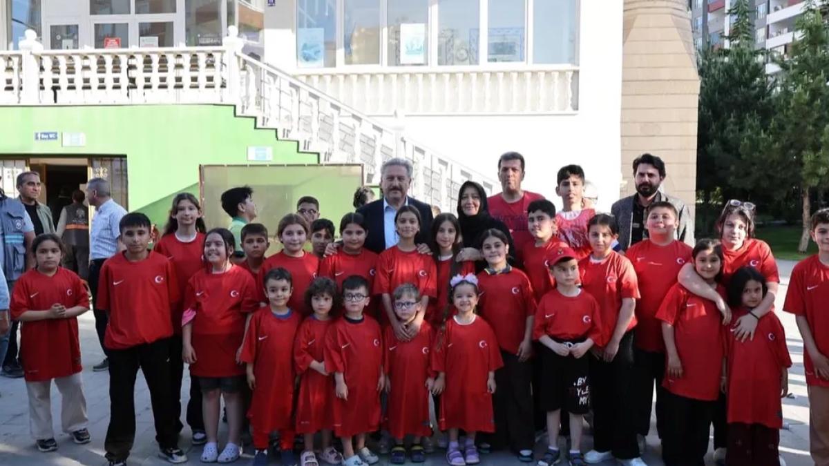 Mustafa Palancıoğlu halkla bir araya geldi