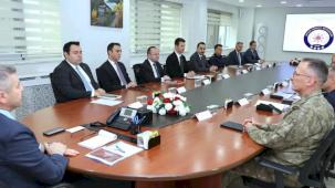 Artvin Valiliği'nde güvenlik ve asayiş toplantısı