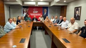 CHP Kocaeli Parti Okulu eğitmenlerinden Özgür Özel'e destek mesajı