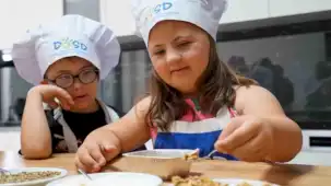 DOSD Meram'ın özel çocuklarından aşure etkinliği
