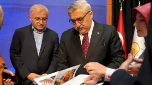 Hüseyin Yayman: Kültür ve sanat Türkiye Yüzyılı’nın temel taşıdır