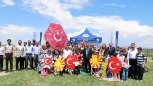 Kayseri Büyükşehir'den Sultan Sazlığı'nda uçurtma şenliği