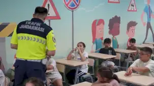 Kocaeli'de binlerce öğrenci kuralları Büyükşehir’le öğrendi